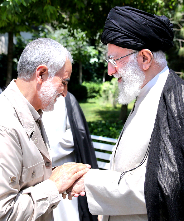 تصاویر رهبر و شهید سلیمانی