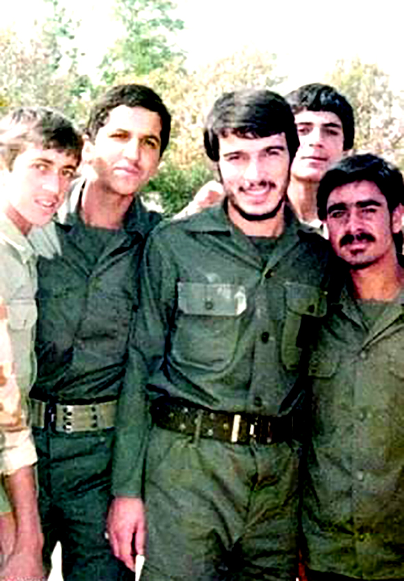 عکس شهید کاوه و رزمندگان